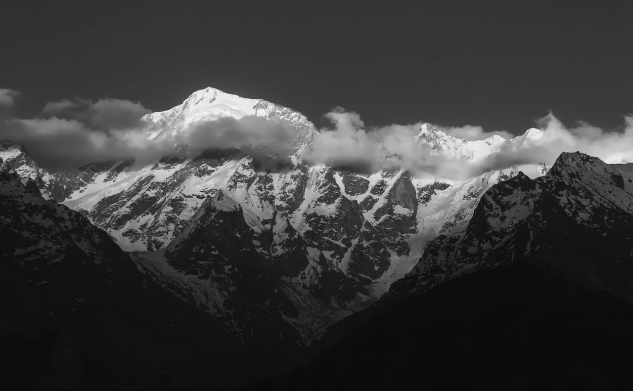 Dharamshala Dalhousie Honeymoon Tour 